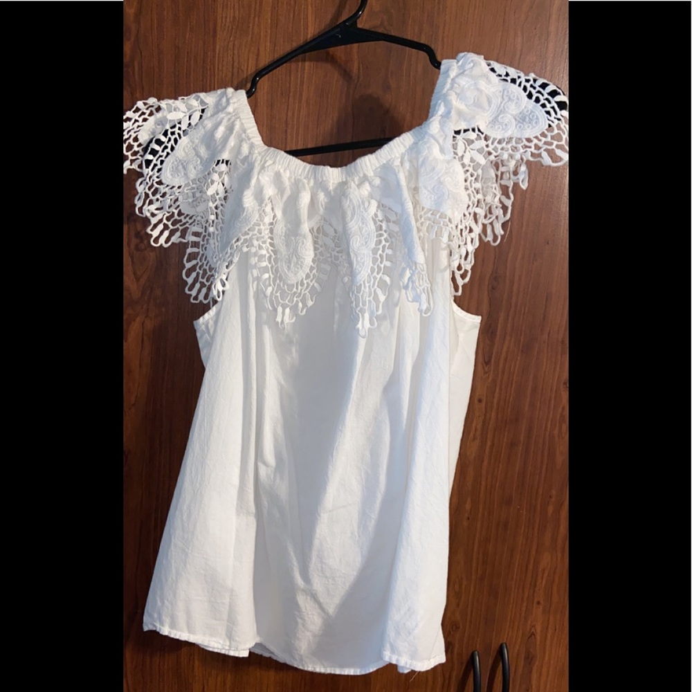 White dressy tank top-super cute